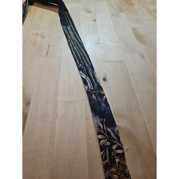 Endangered Species Vintage Panda Bear In Bamboo Tie 100% Silk - Picture 7 of 13